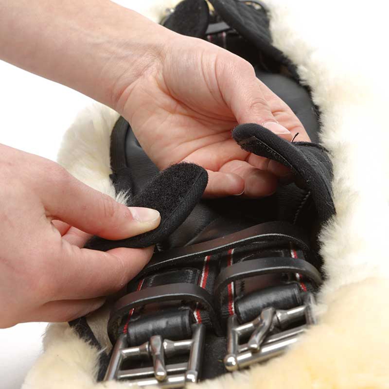 Kavalkade Sheepskin Girth Cover Comfort Saddles, Girths & Stirrups