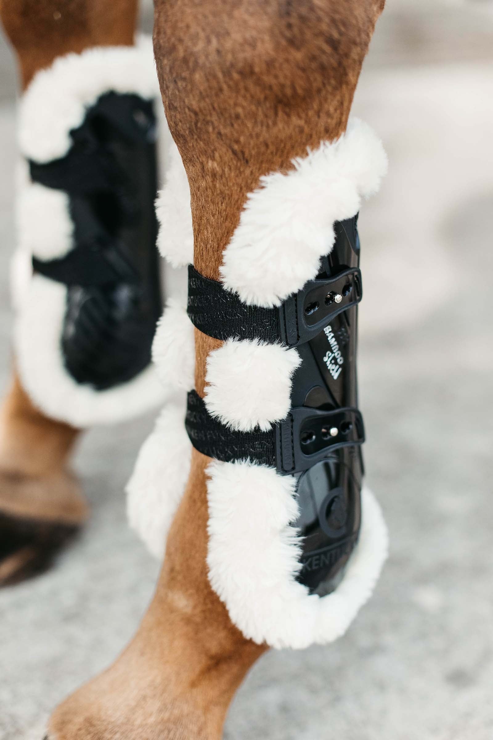 Kentucky Horsewear Vegan Sheepskin Bamboo Elastic Tendon Boots Leg Protection & Hoof Protection for Horses