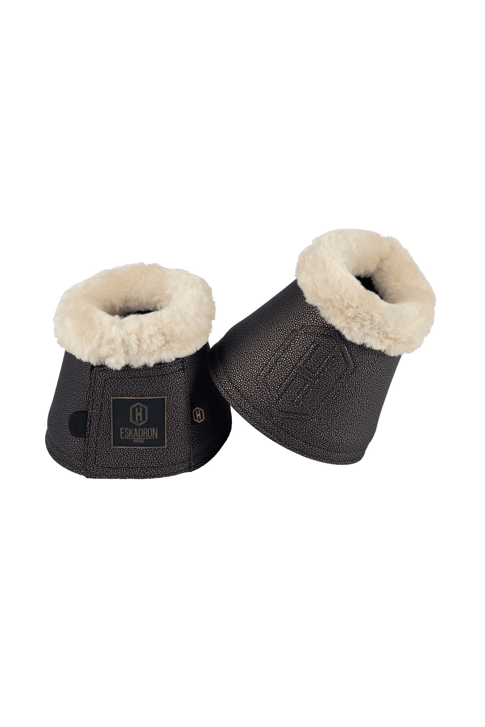 Eskadron Heritage AW24 Stingray Fauxfur Pataharang Leg Protection & Hoof Protection for Horses