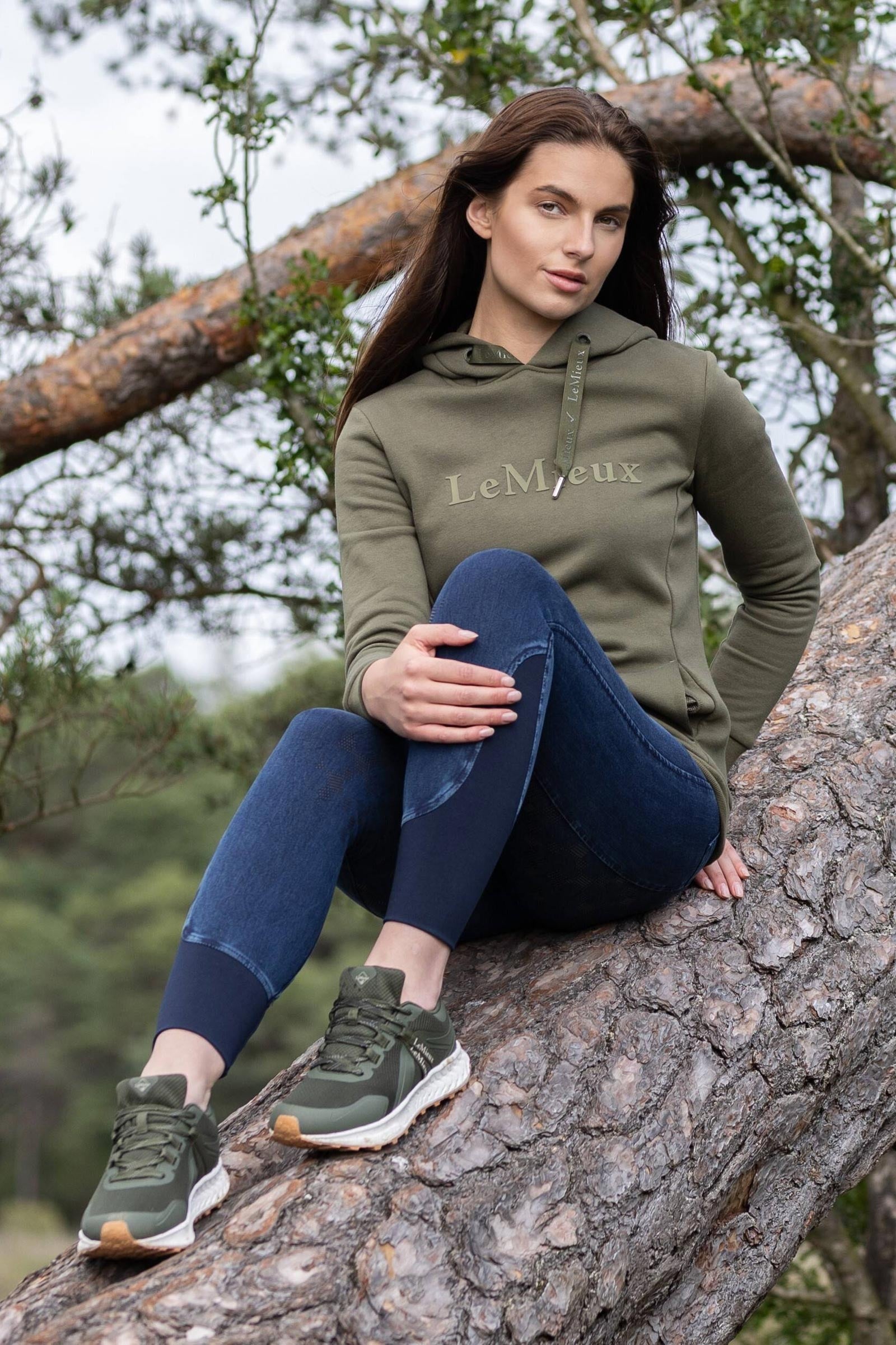 Lifestyle shot 2