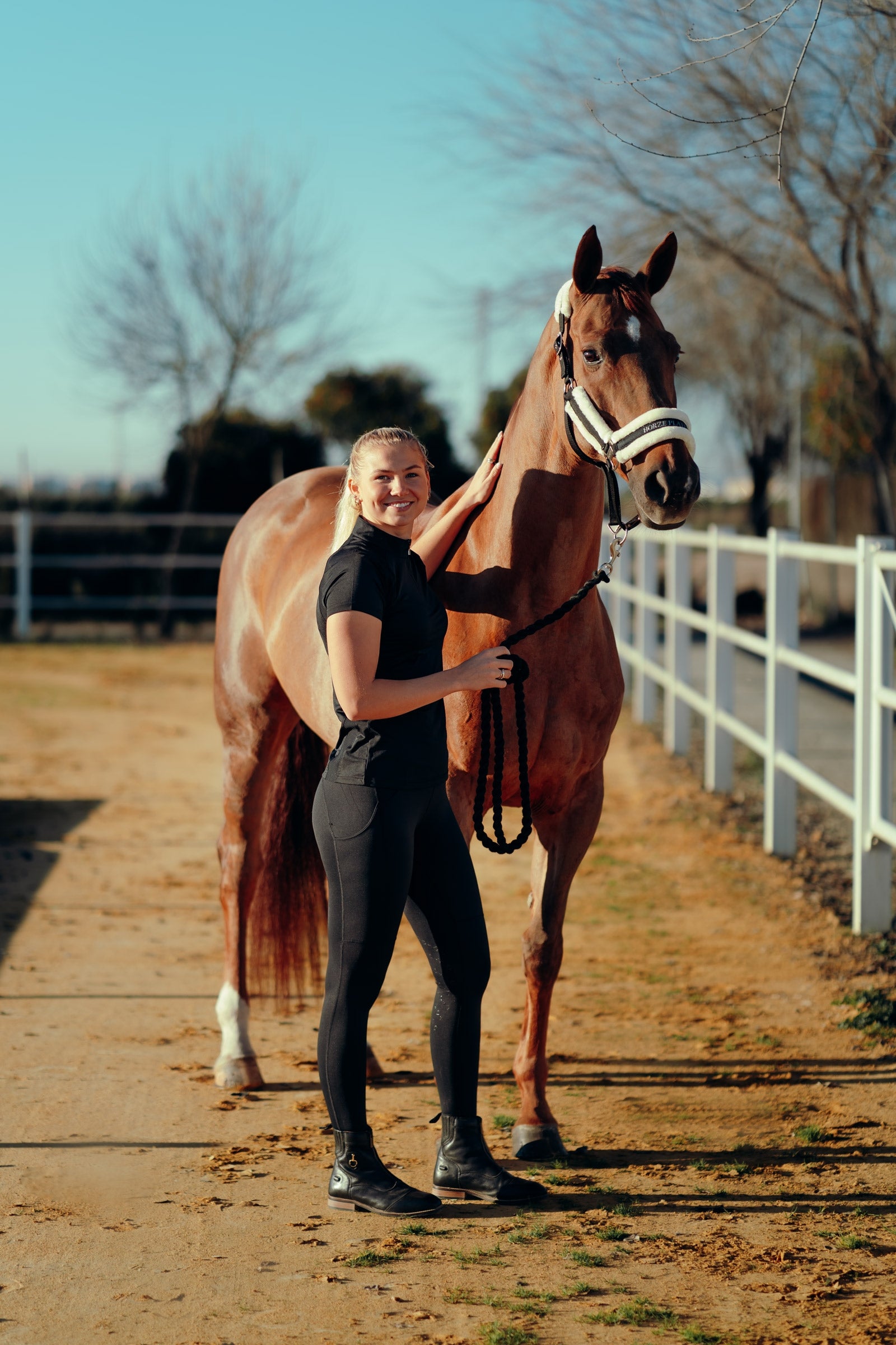 Horze Stanford Halter with Faux Fur Lining Halters & Leads