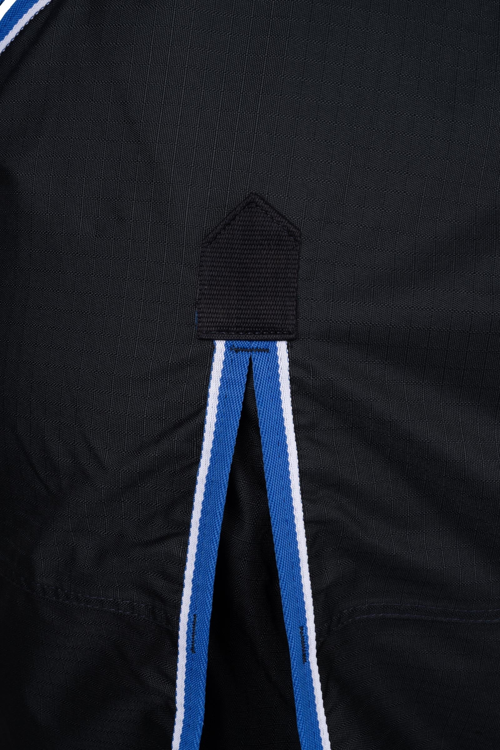 Pack shot 4