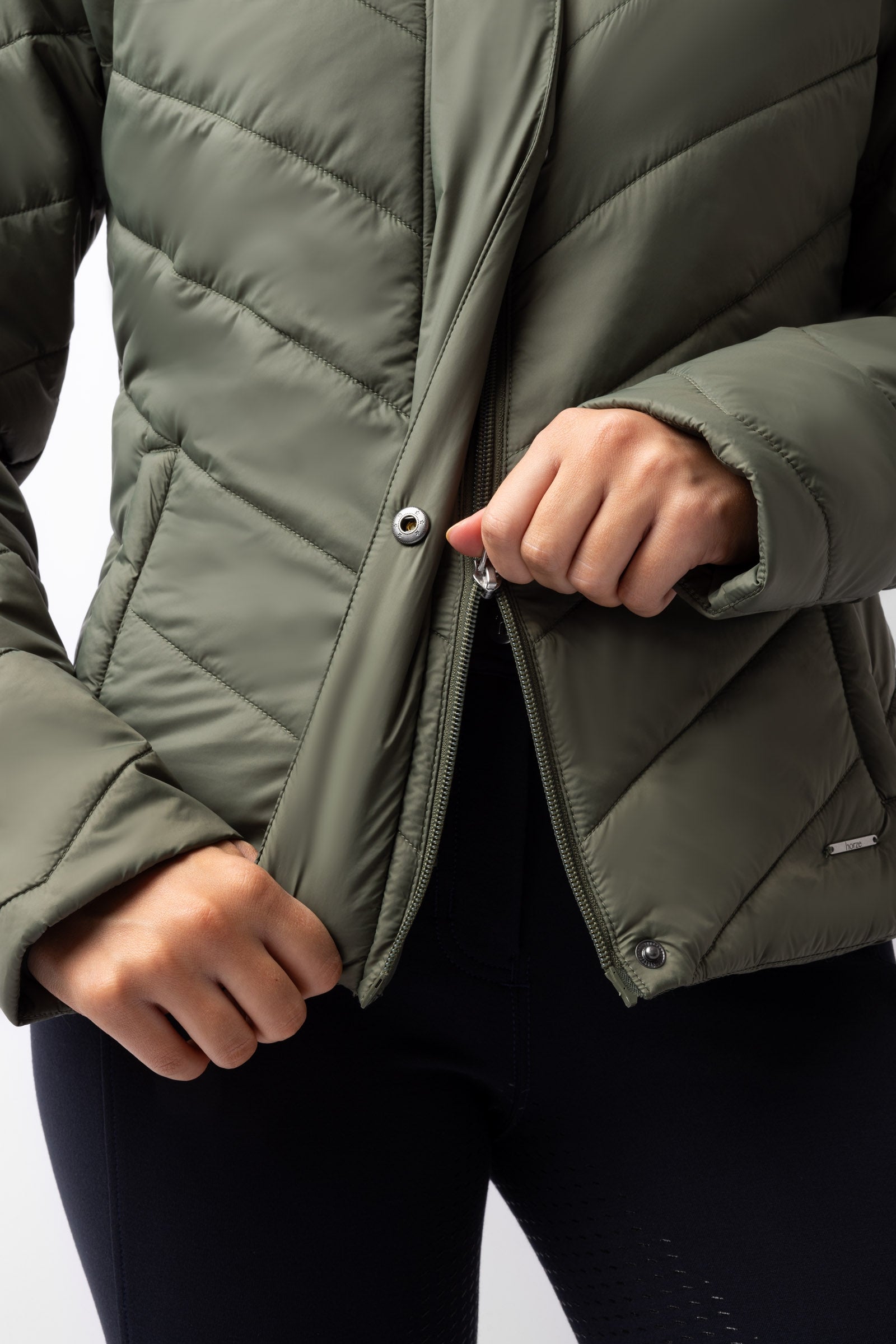 Horze Aurora Padded Parka Riding Riding Jacket with Removable Skirt Women’s Riding Clothing
