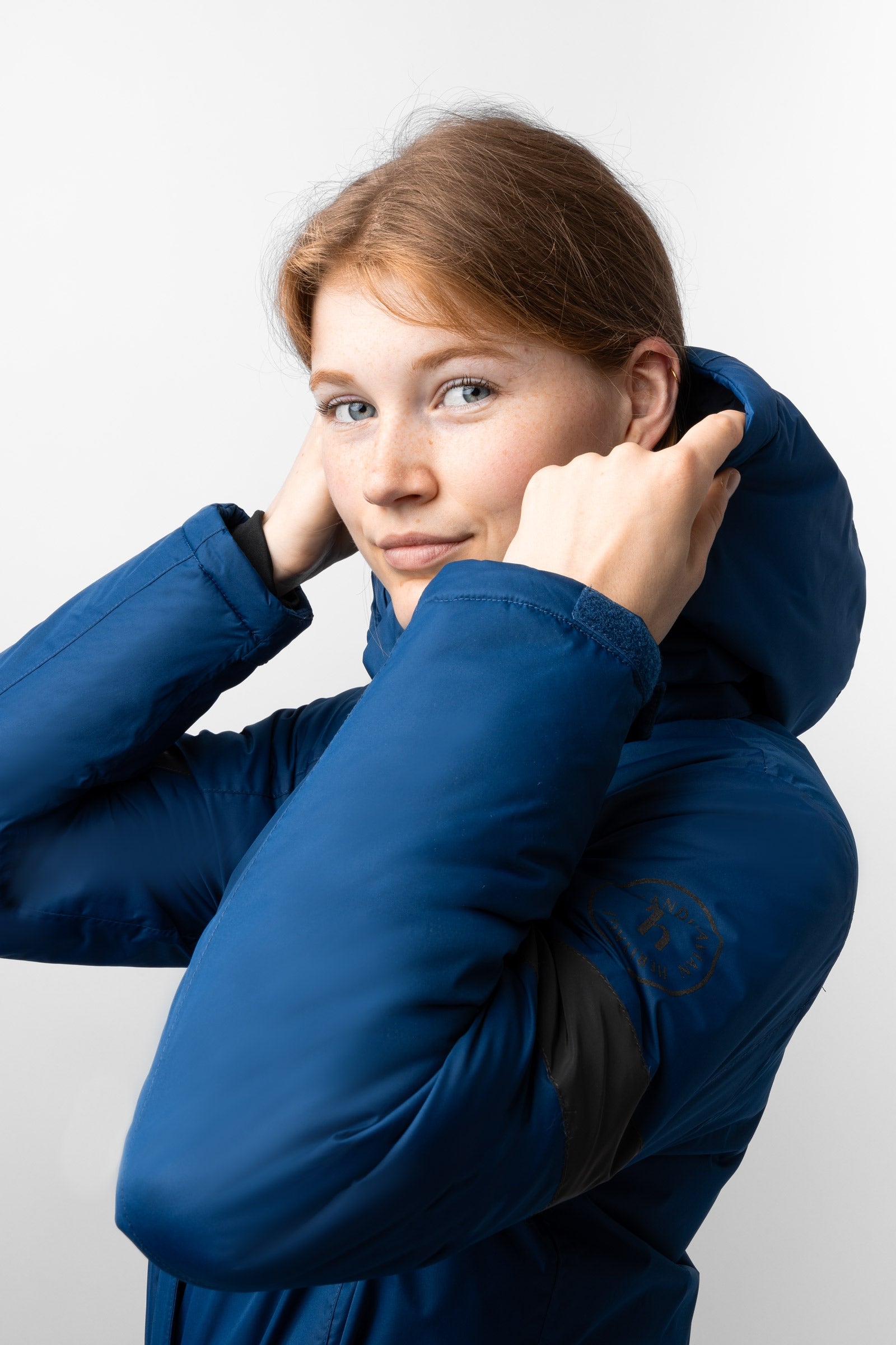 Model shot 7