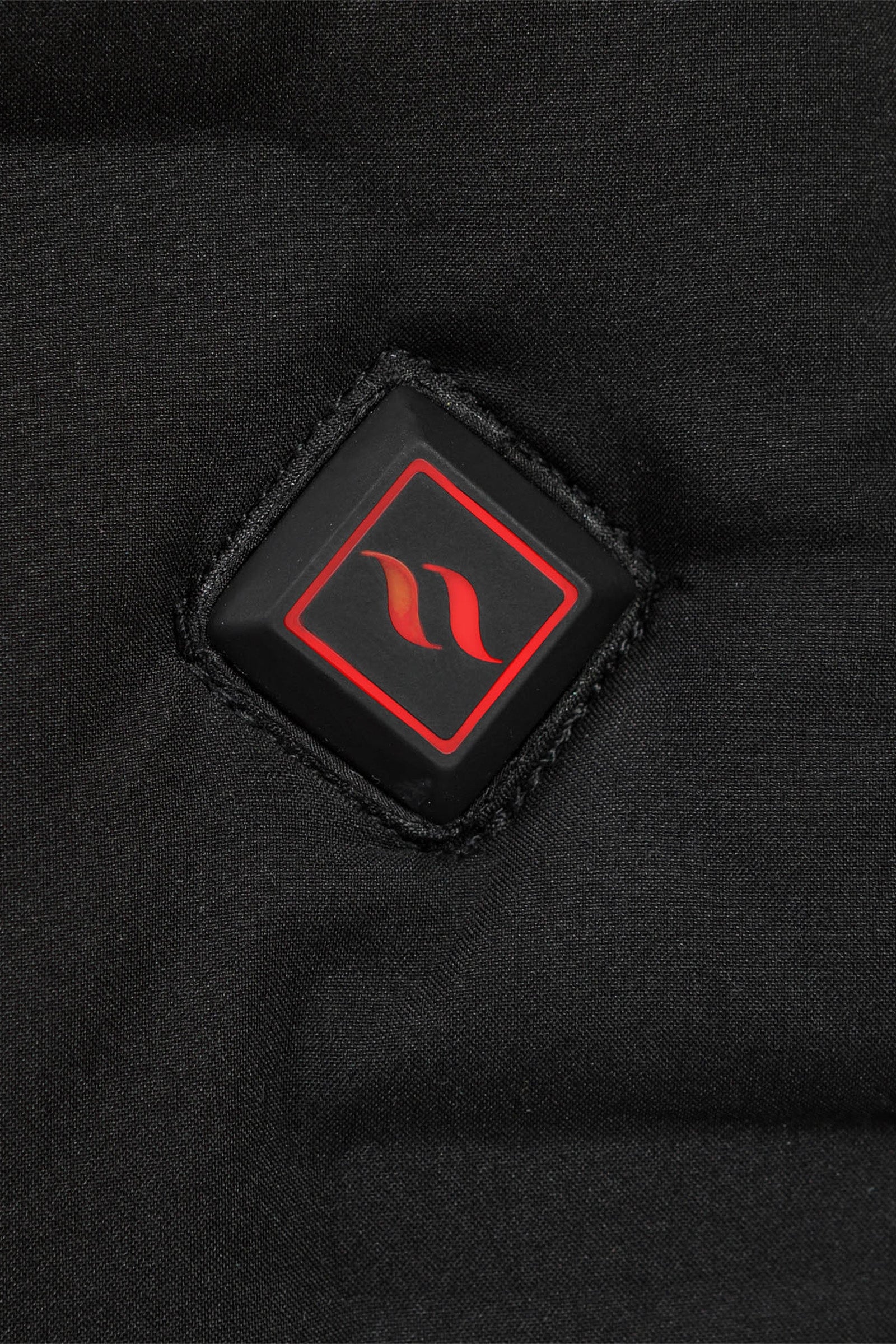 Pack shot 9