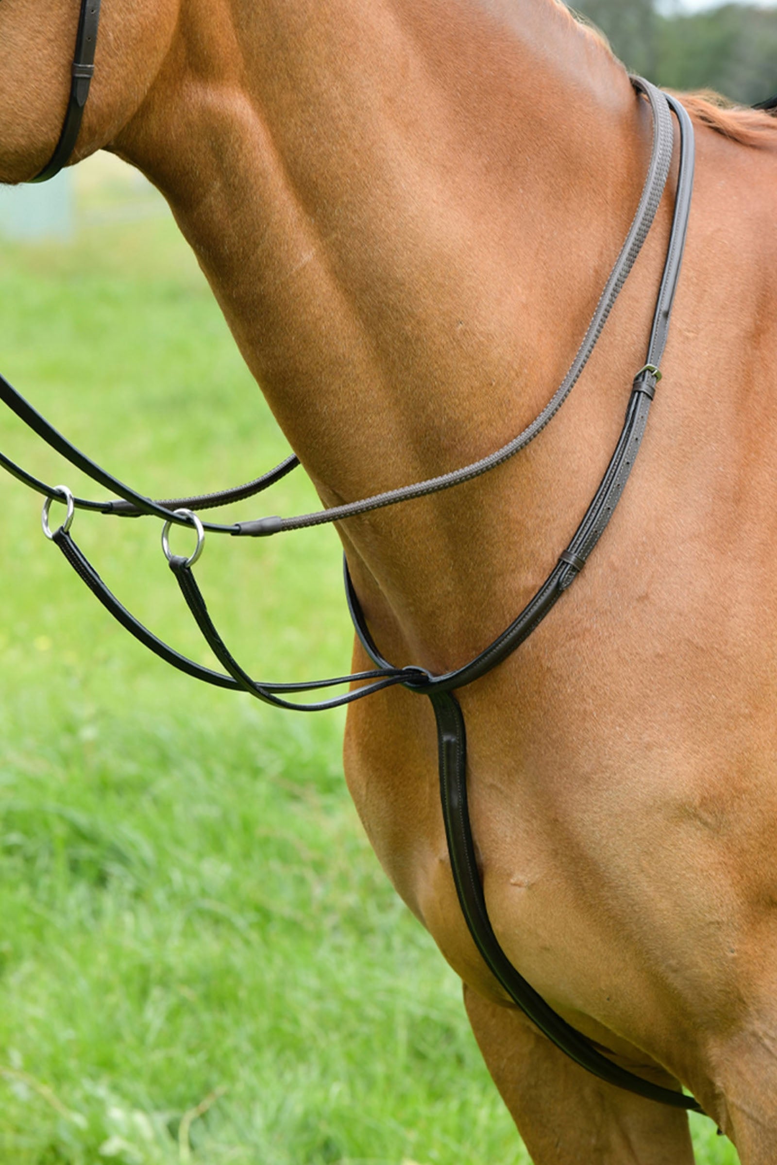 Kincade klasszikus csúszó martingál domború varrással Kantárok & Szárak