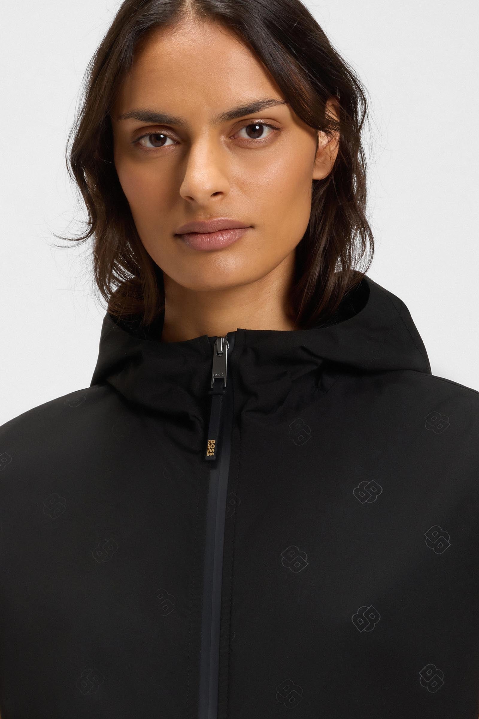 Model shot 3