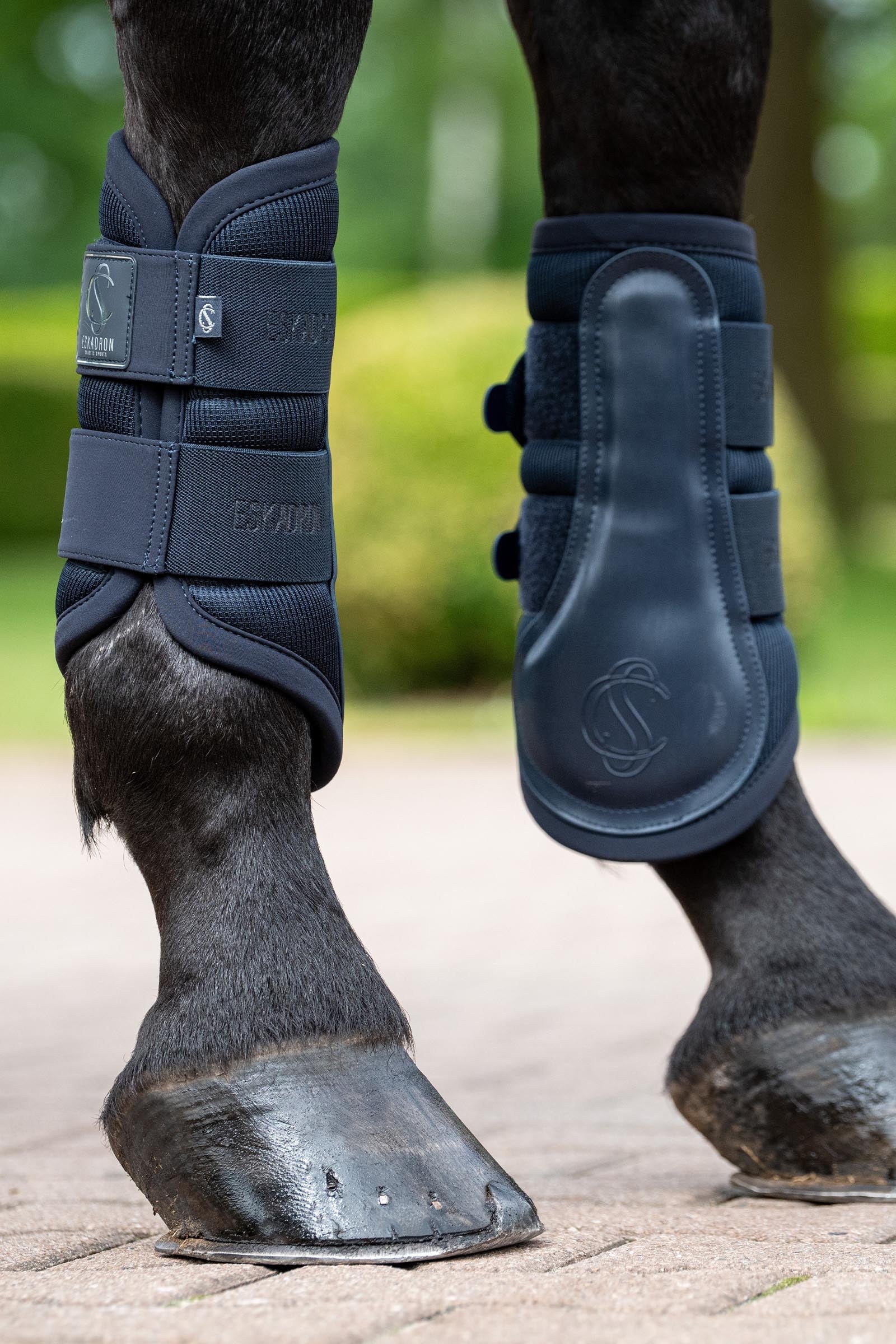 Eskadron Classic Sport SS26 Mesh Tendon Boots Leg & Hoof Protection