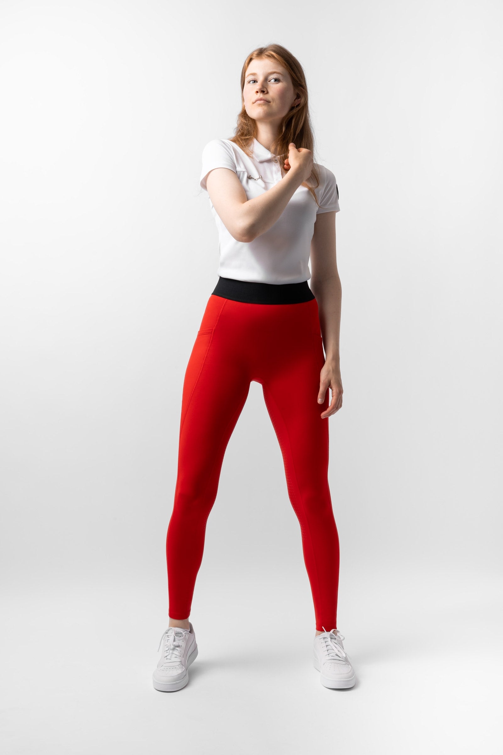 Model shot 2