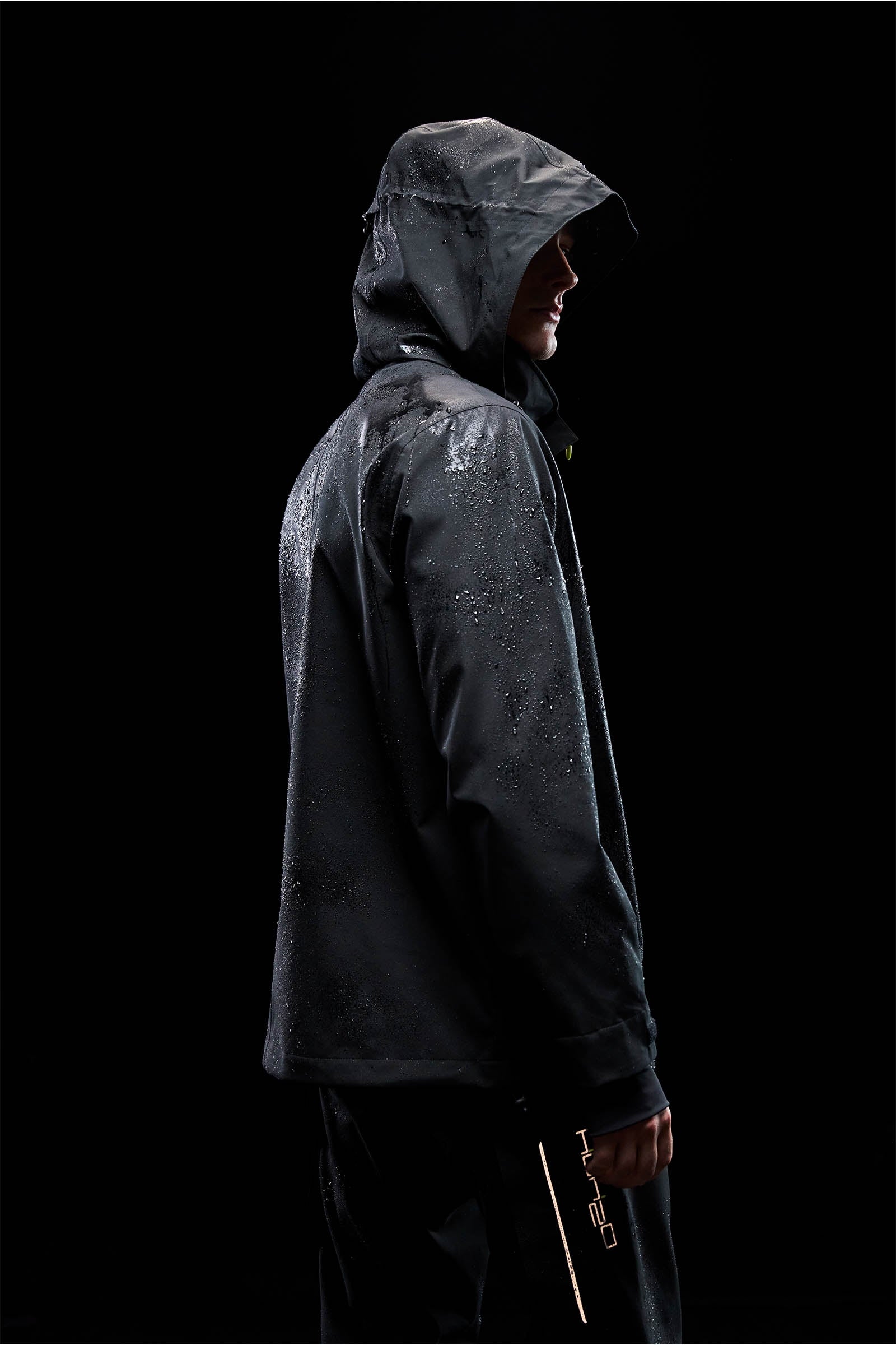 Model shot 10