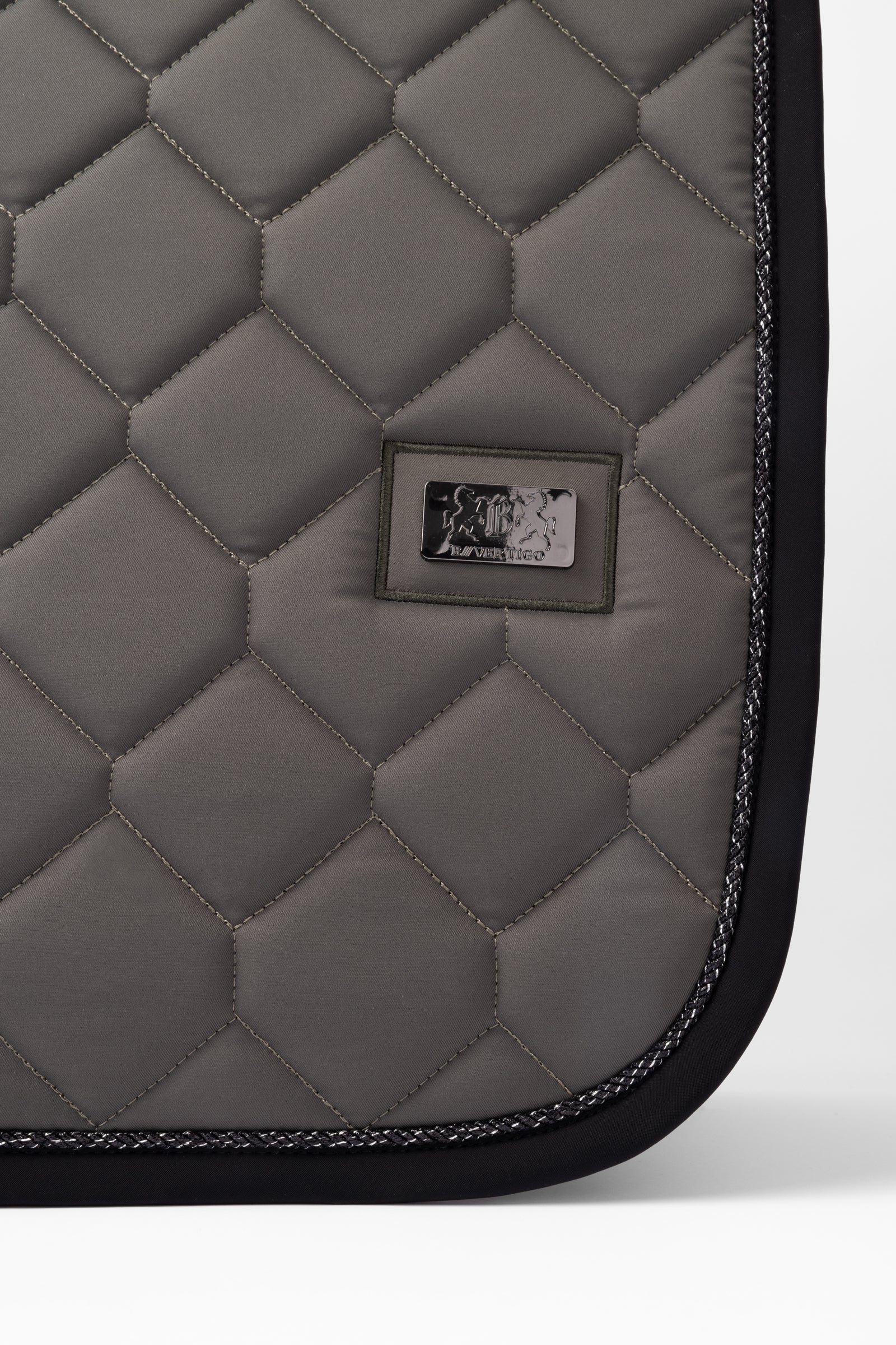 B Vertigo Onyx Jumping Saddle Pad Saddle Pads