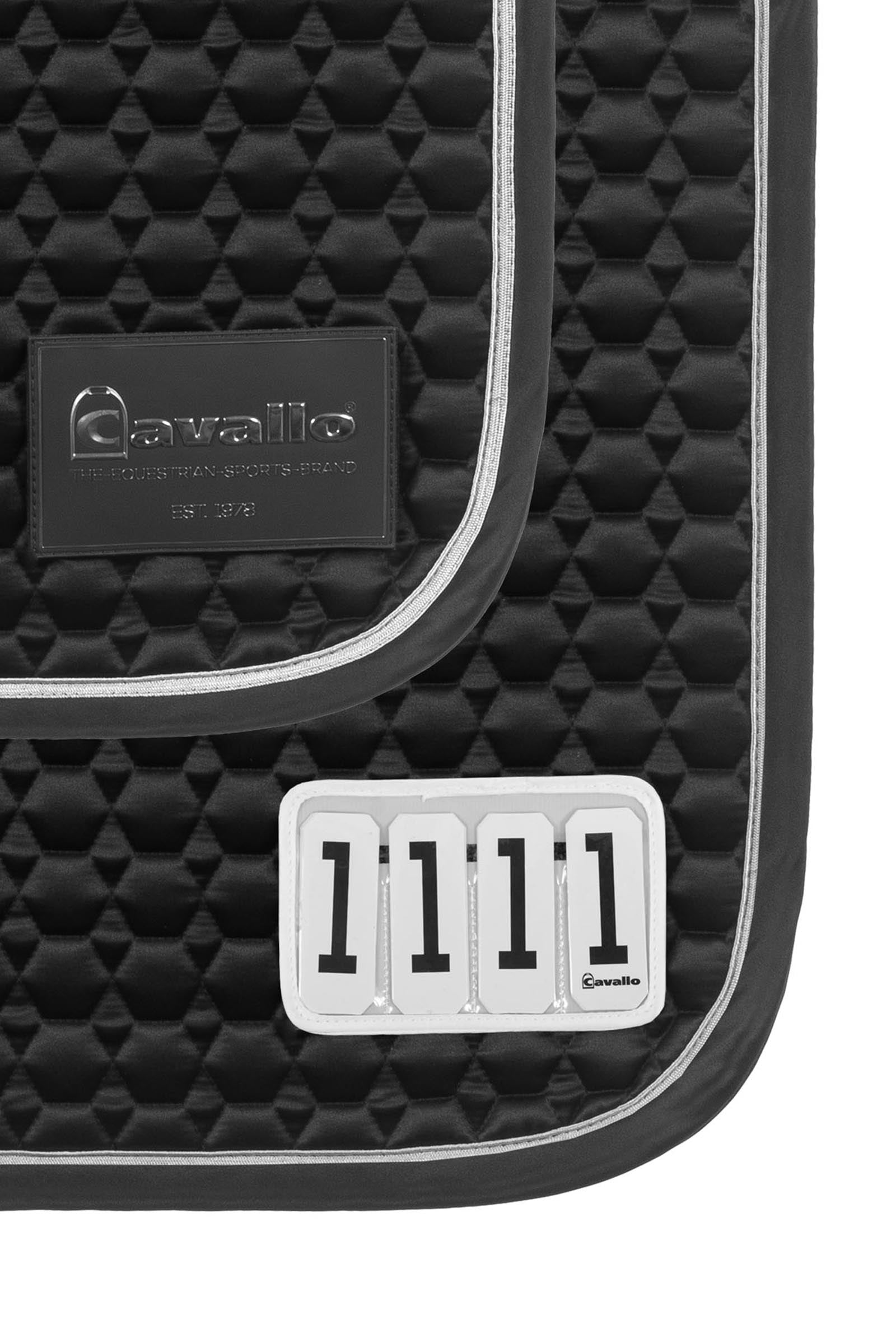 Pack shot 3
