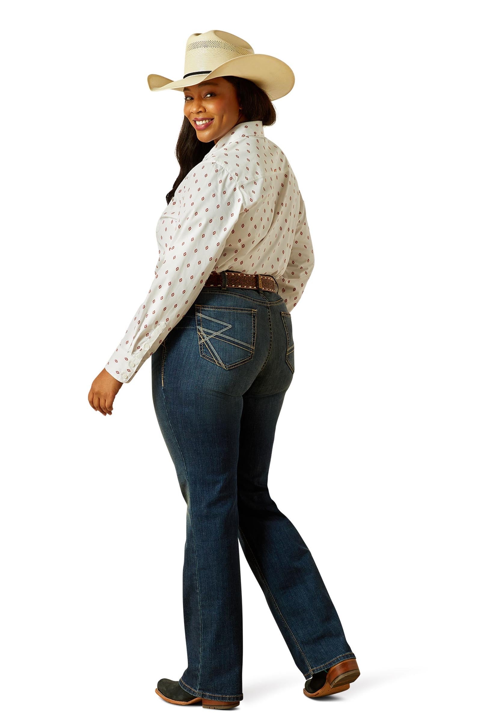 Model shot 6