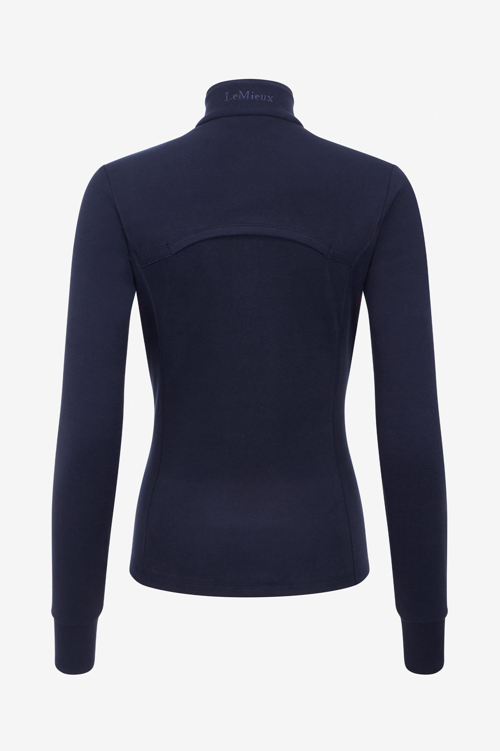 Pack shot 2