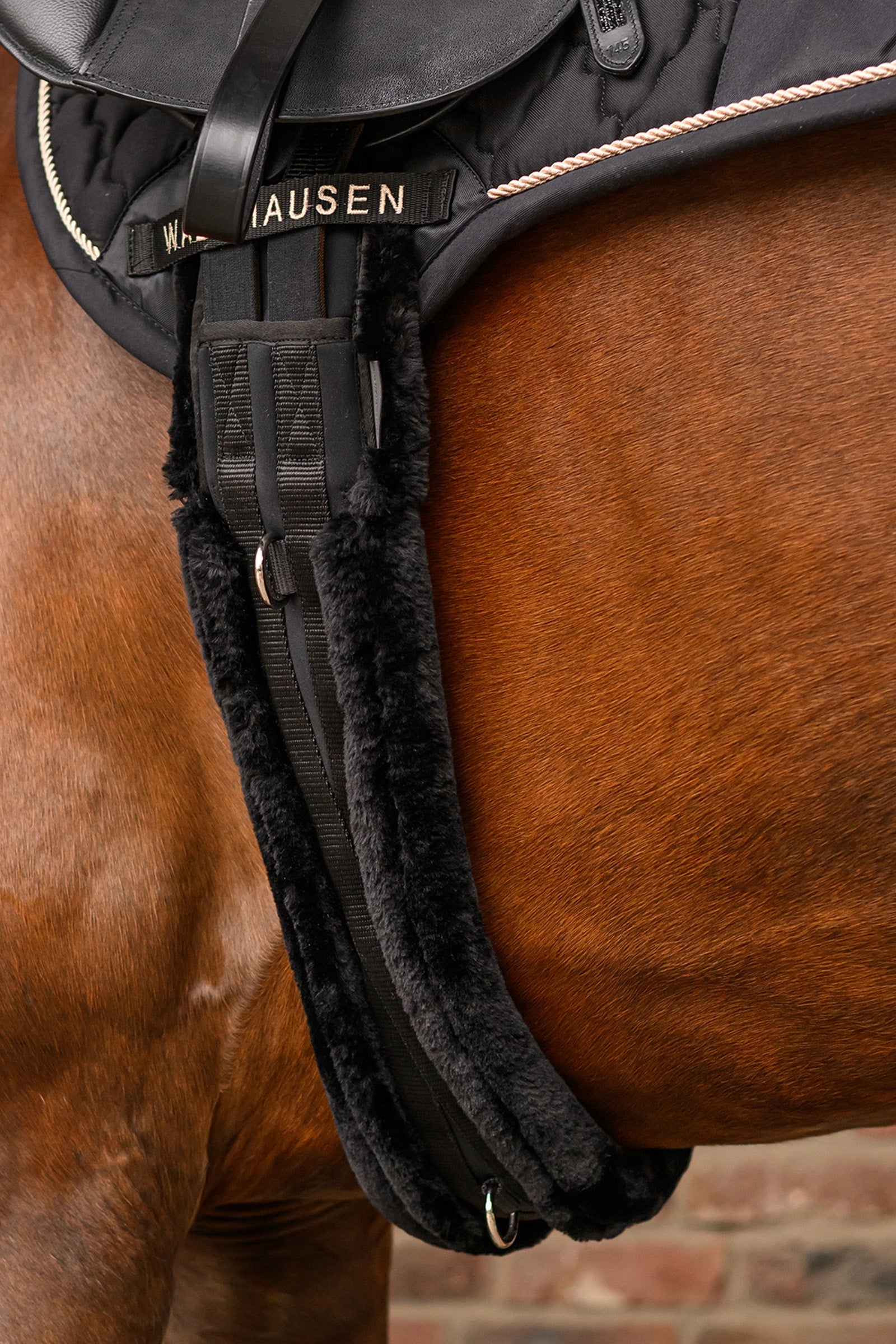 Waldhausen Saddle Long Girth Soft With Fake Fur Saddles, Girths & Stirrups