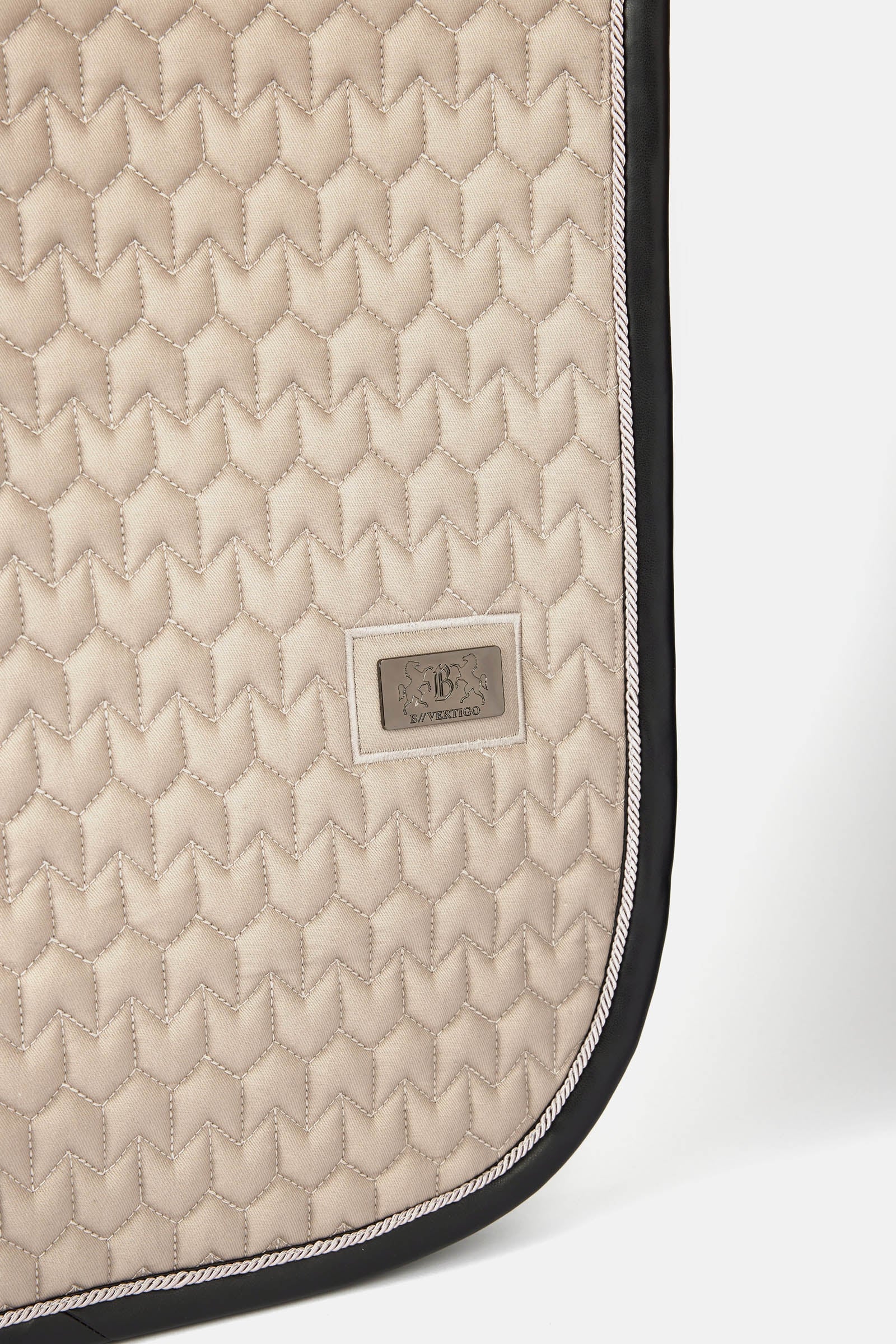 B Vertigo Fusion Dressage saddle pad Saddle Pads