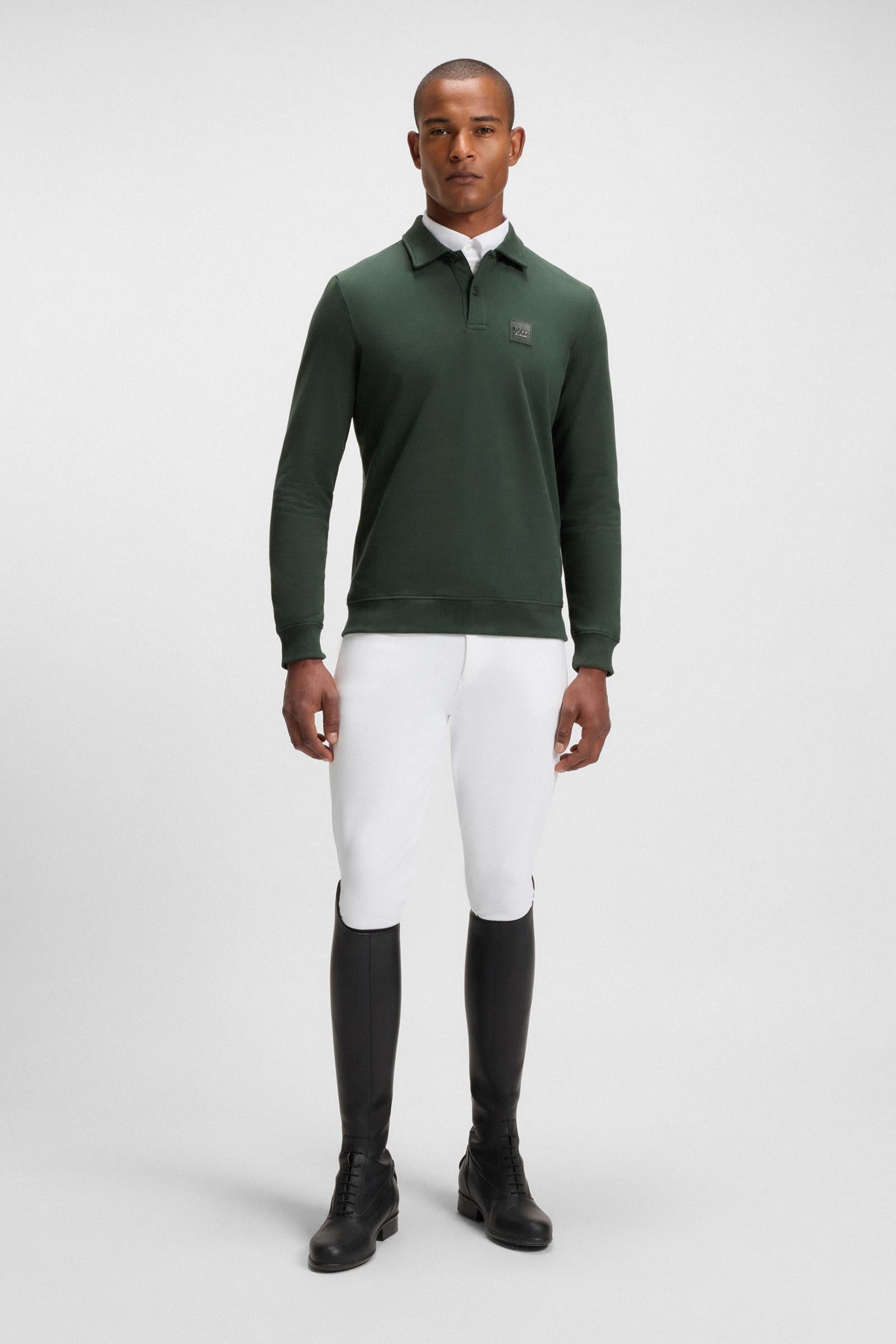 Model shot 4
