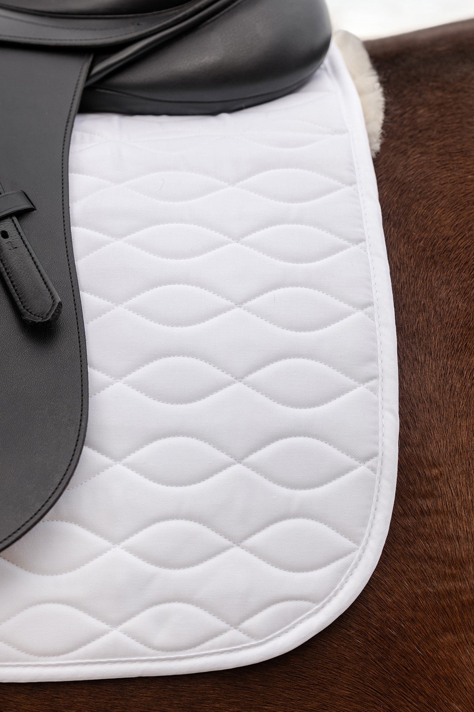 Waldhausen Milan Dressage Saddle Pad With Lambskin Saddle Pads