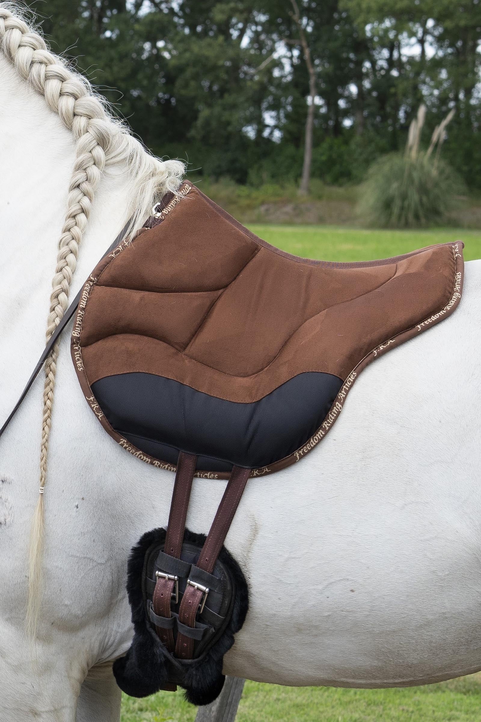 F.R.A. Freedom Riding Articles Dardo Basic Riding Pad Saddles, Girths & Stirrups
