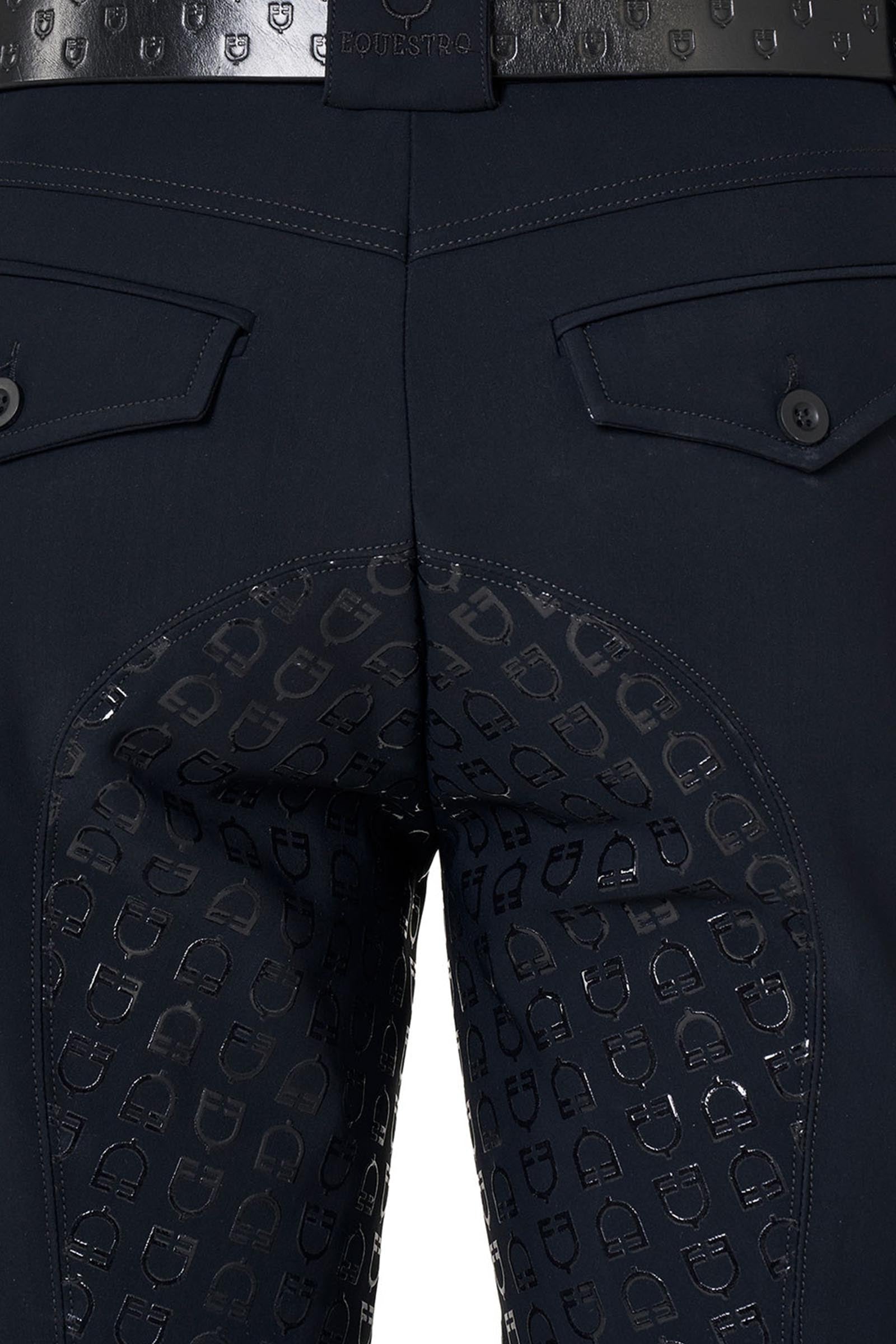 Model shot 1