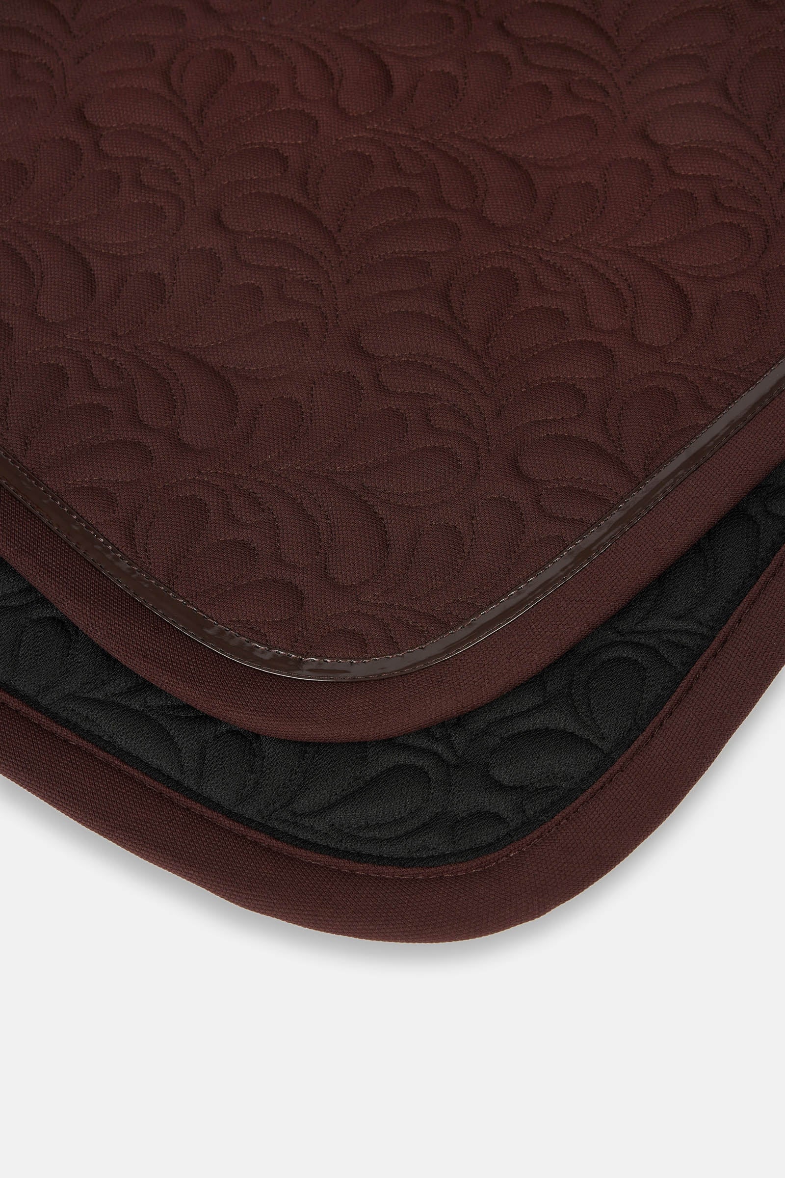 Pack shot 4