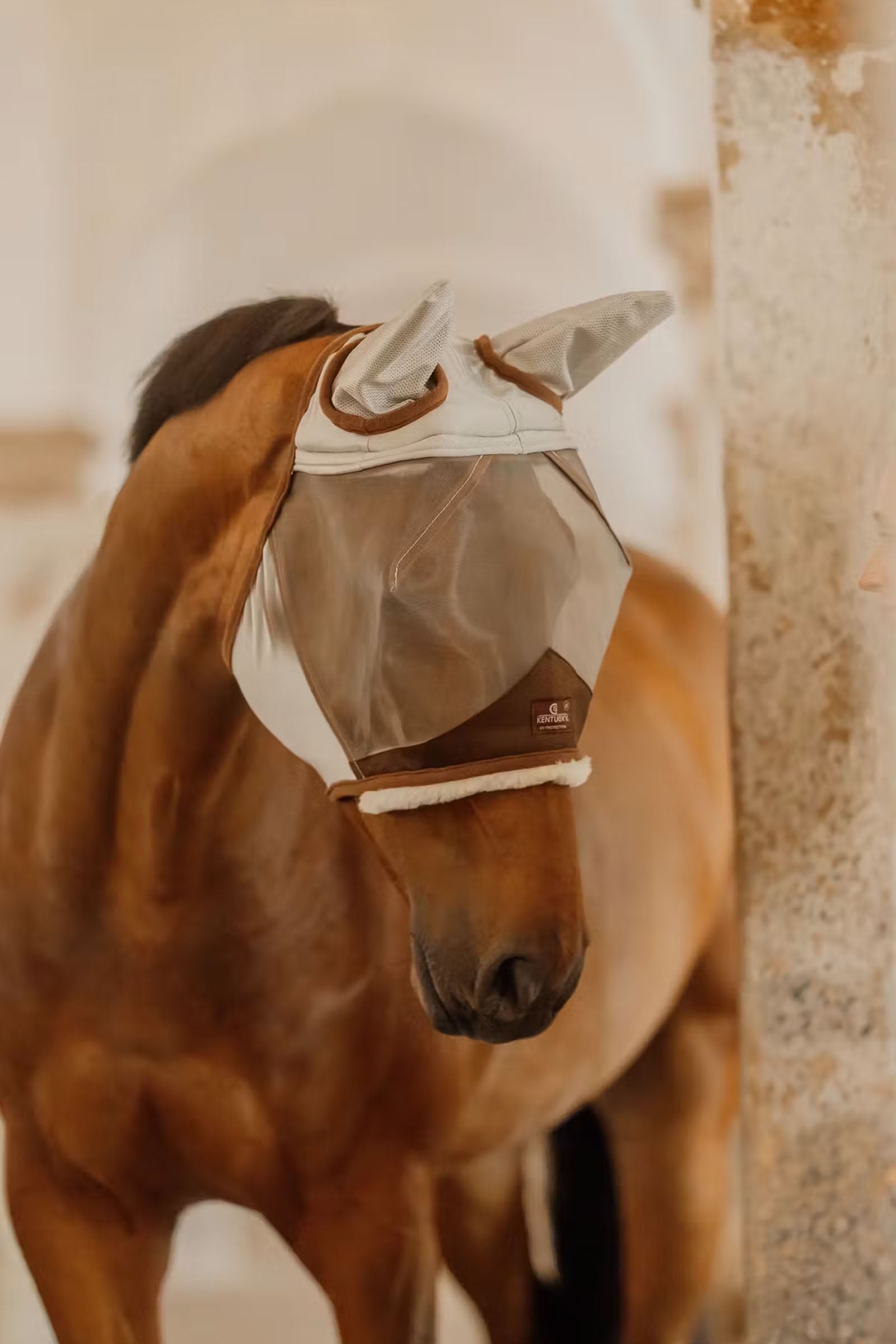 Kentucky Horsewear bőrbarát légyellenes maszk fülekkel Légy Elleni Védelem Lovaknak
