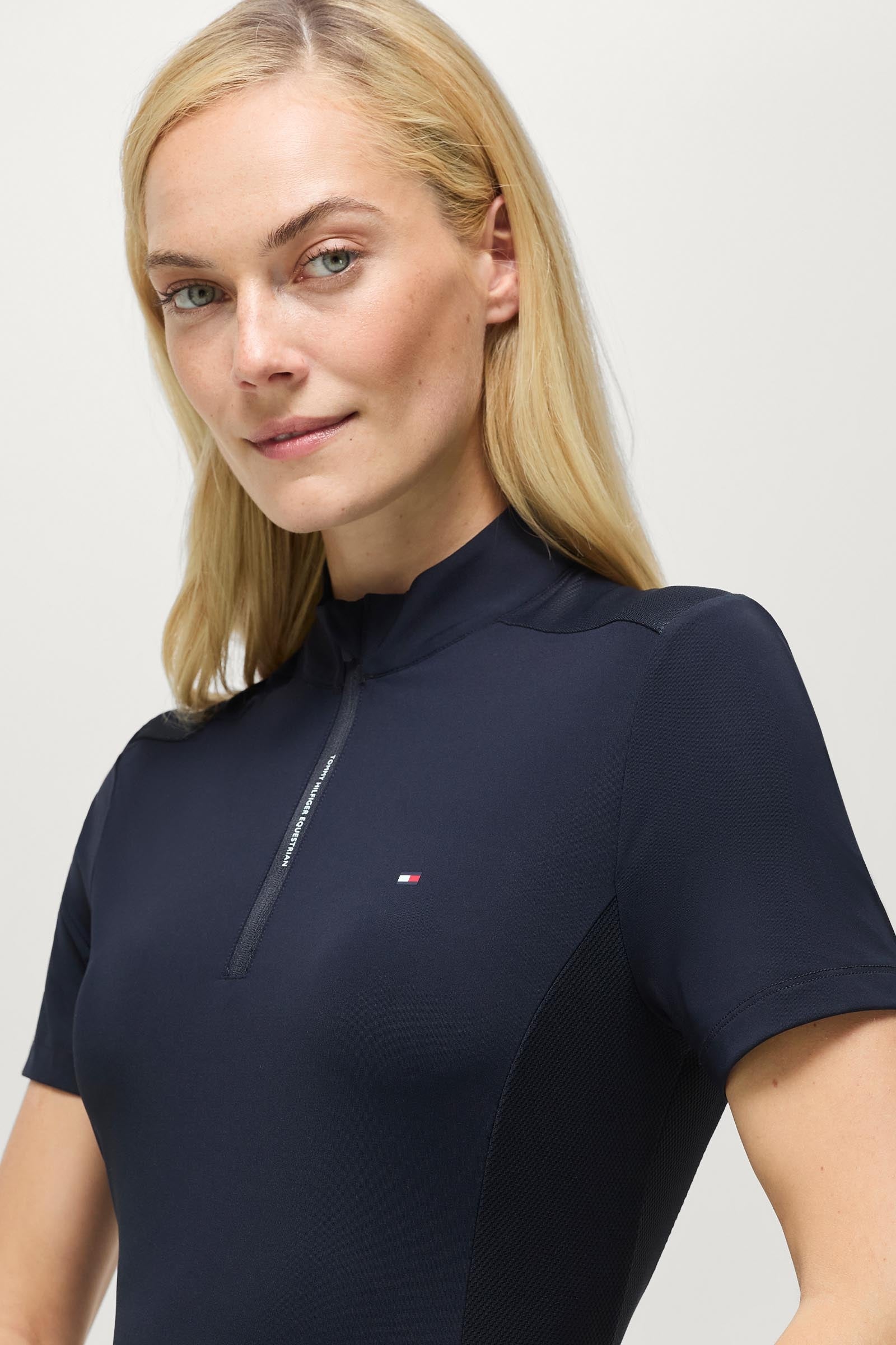 Model shot 3