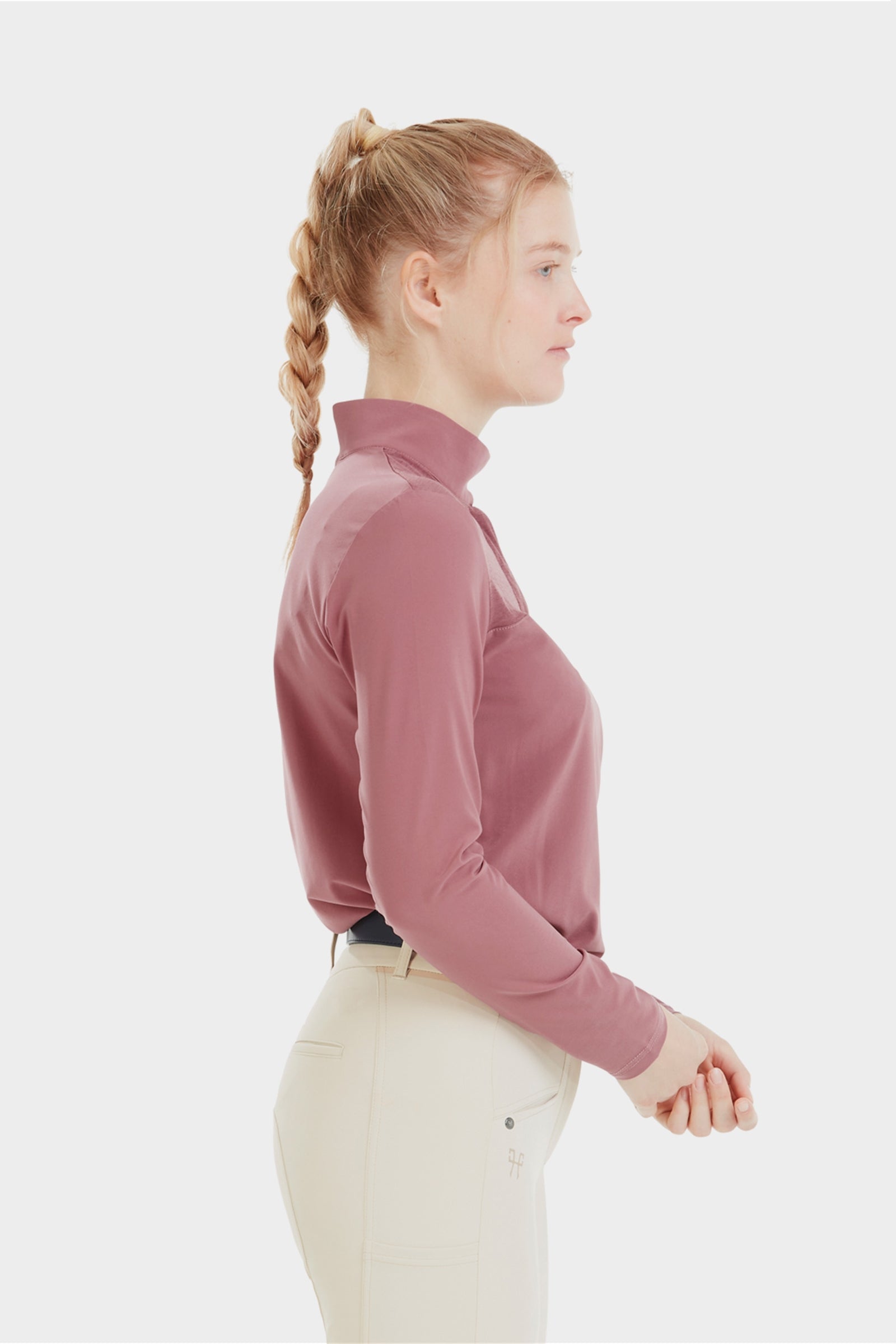 Model shot 2