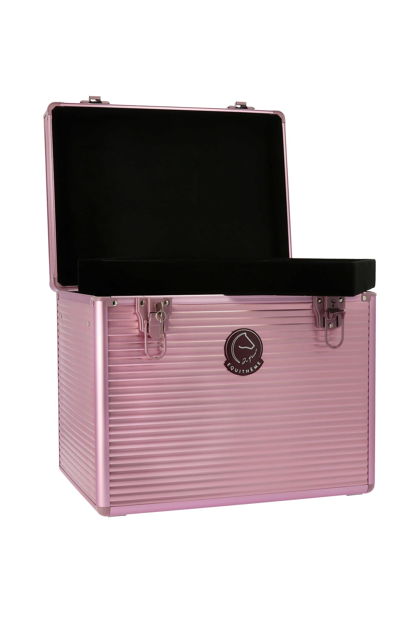 EQUITHÈME Je t'aime Grooming Box Horse Grooming Tools