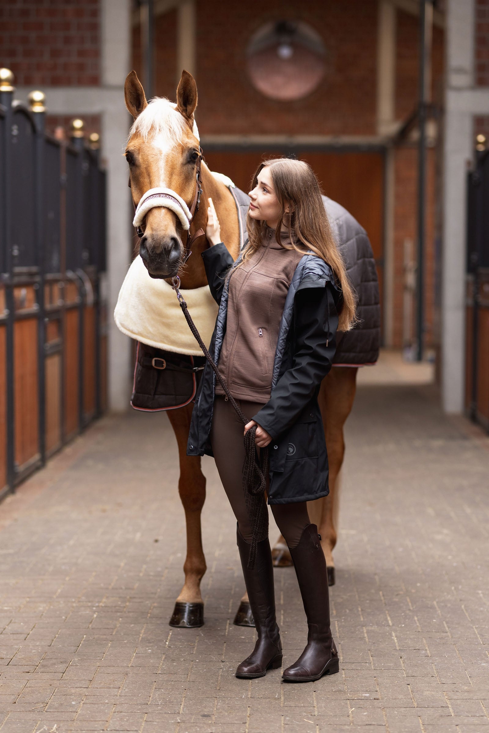 Lifestyle shot 5