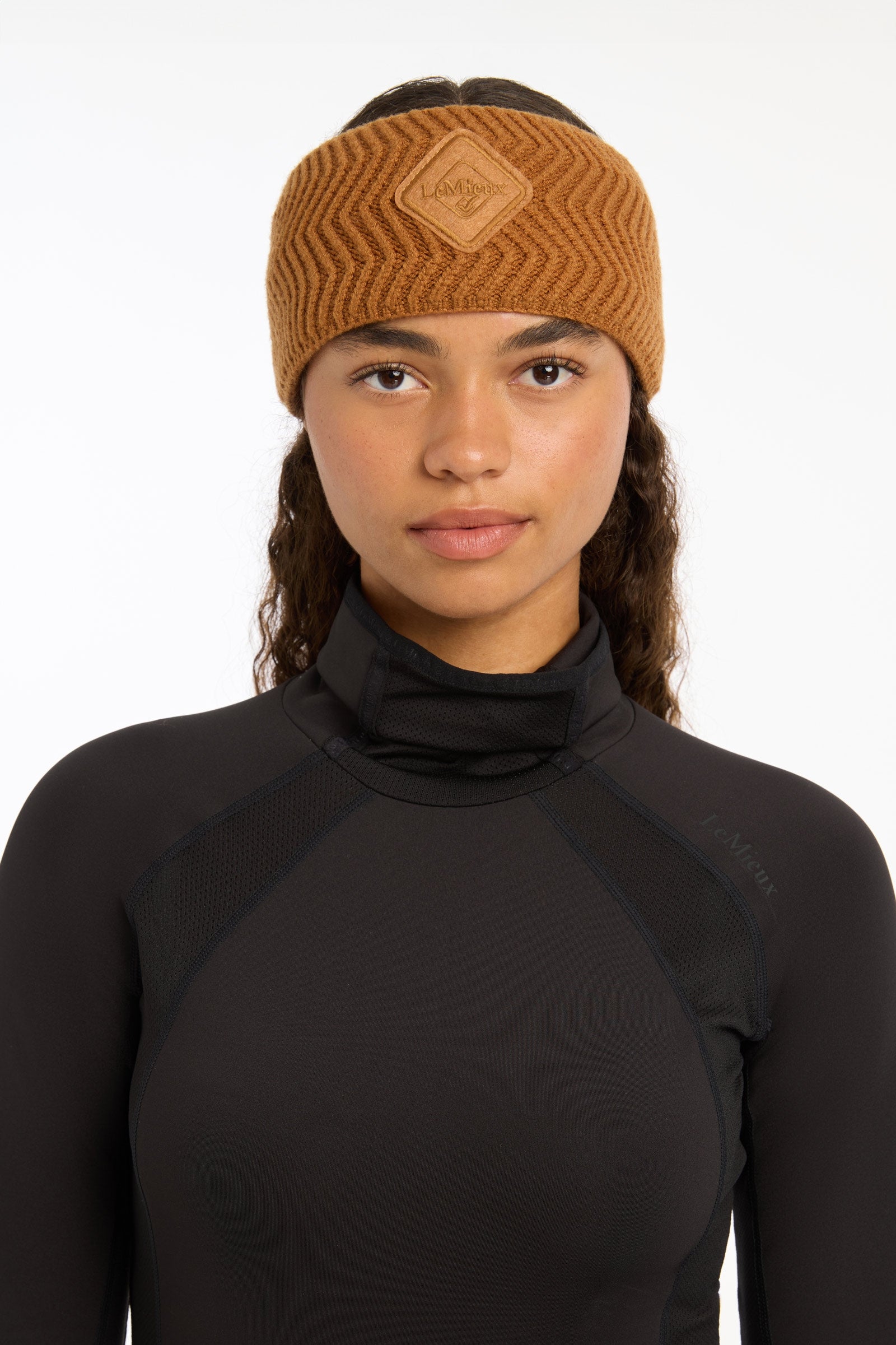 Model shot 1